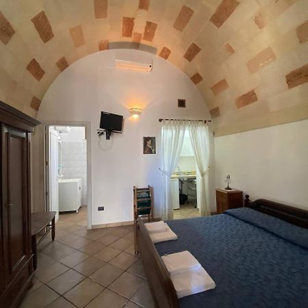 Masseria Montanari Карпиньяно-Салентино Экстерьер фото